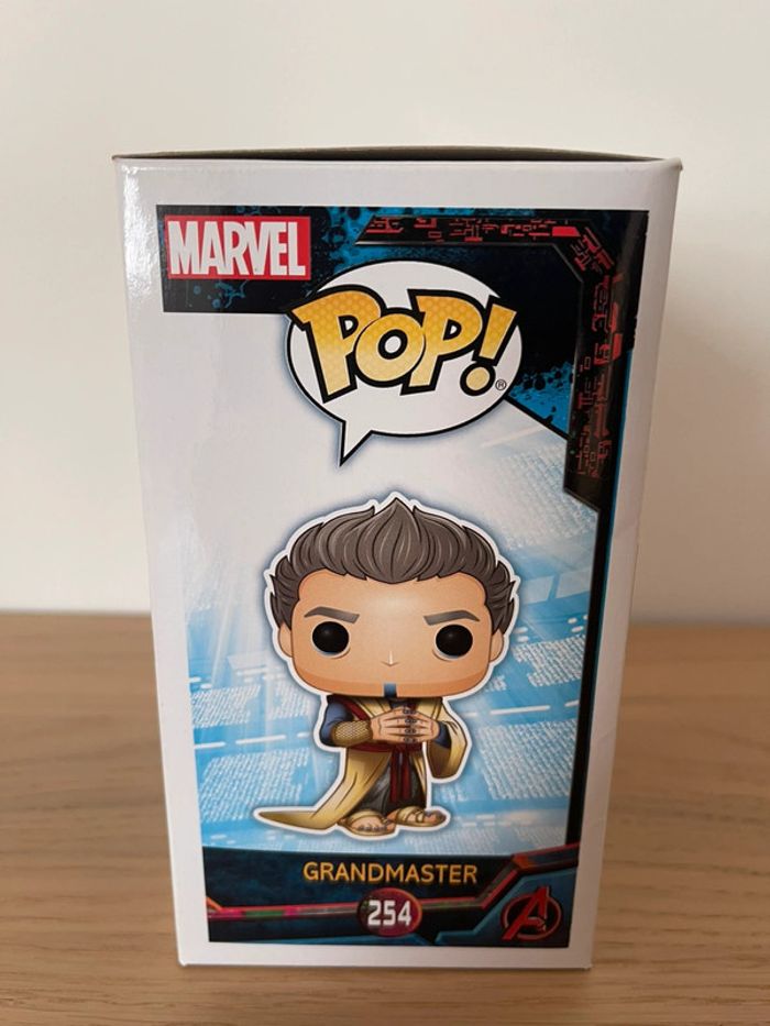 Grandmaster Thor Ragnarok Funko Pop 254 - photo numéro 2