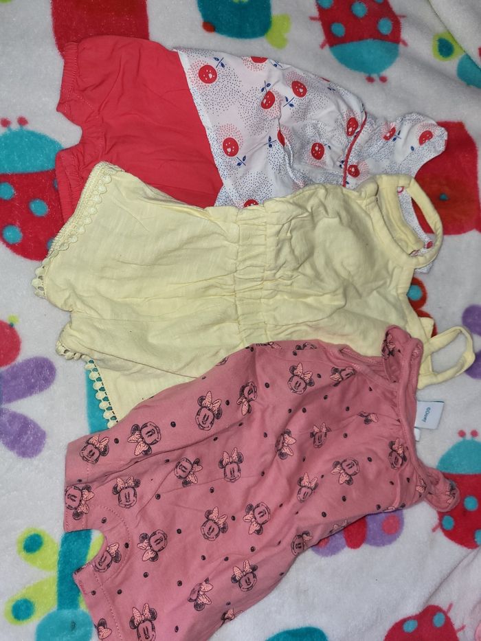 Vêtements été fille 3 mois - photo numéro 2
