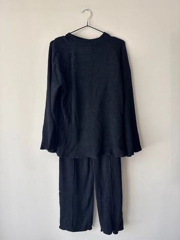 👚👖Ensemble pantalon + pull ~ très bon état noir- taille unique