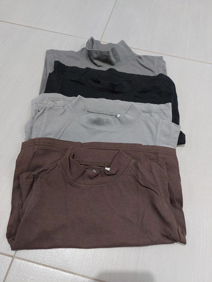 Lot de 4 sous pulls + 1 offert