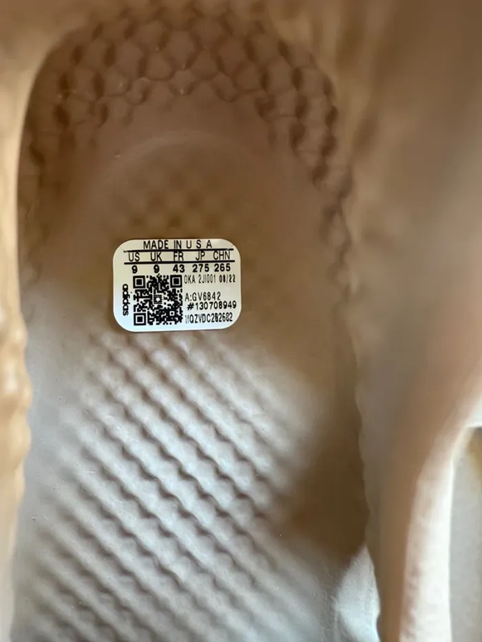 Yeezy foam runner clay 43 neuve - photo numéro 4