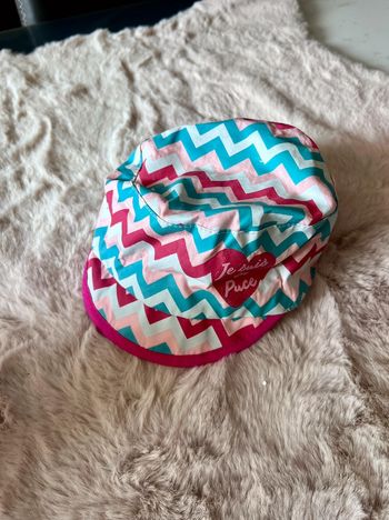Casquette taille 53 (3/5 ans) avec inscription Je suis ta puce (0623)