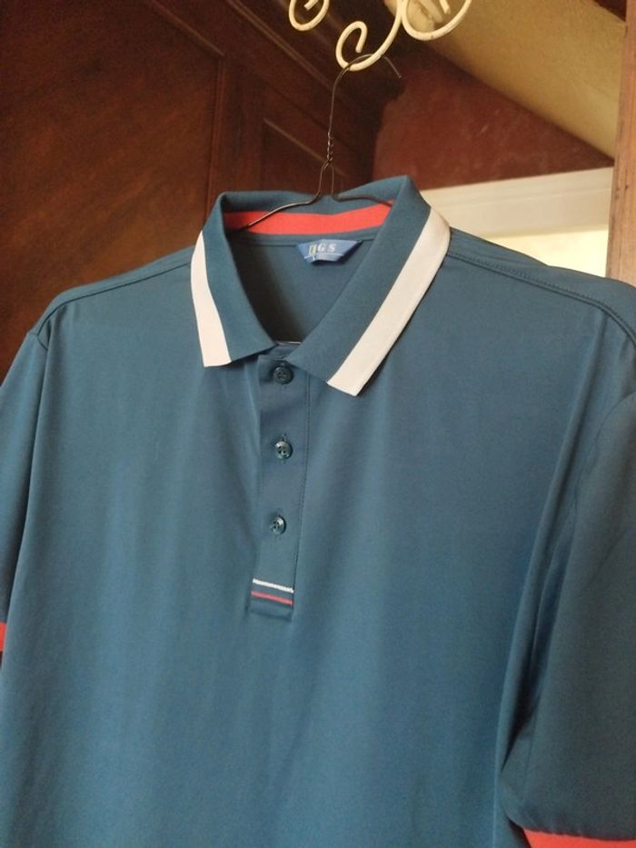 Polo t-shirt vert foncé unisexe origine Corée L/40 - photo numéro 3