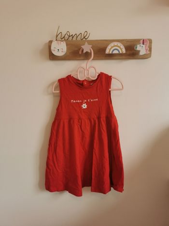 Lot 8 robes été 24 mois