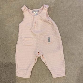 Pyjama, bébé fille 1 mois.