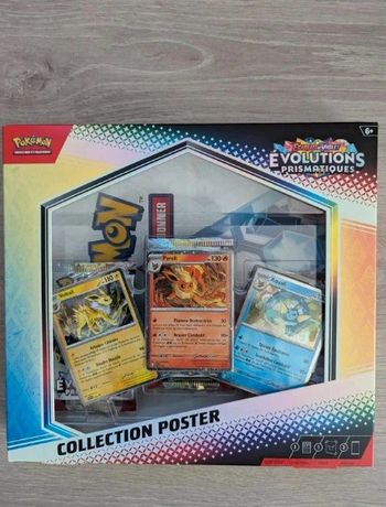 Coffret Pokémon collection poster EV8.5 Evolutions Prismatiques Neuf Fr Scellé