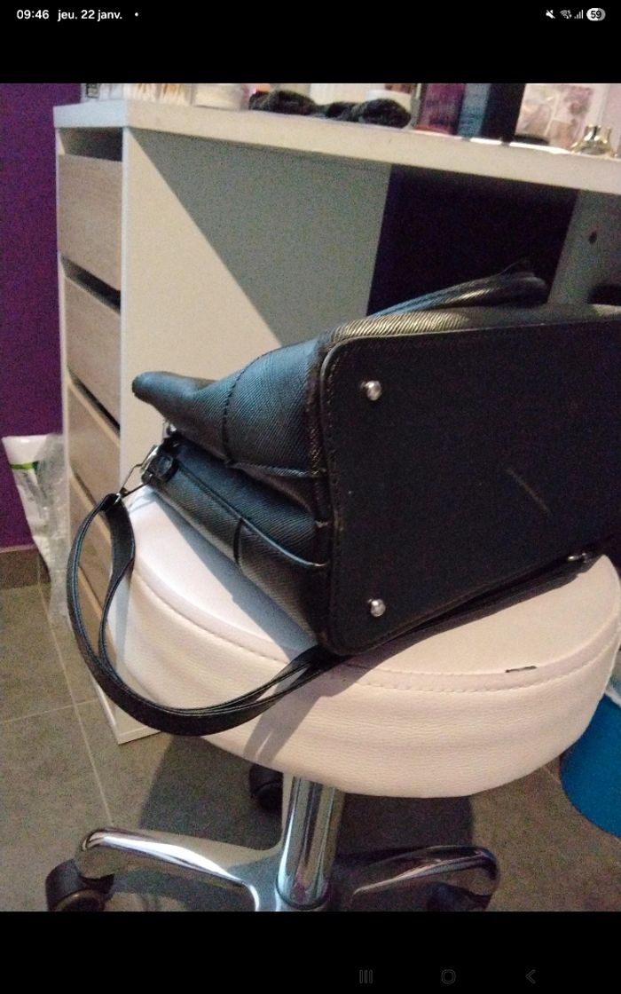 Sac à main guess - photo numéro 3