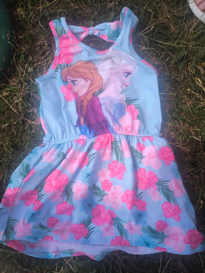Robe reine des neige 4 ans