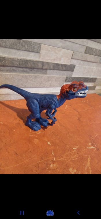 Figurine de dinosaure