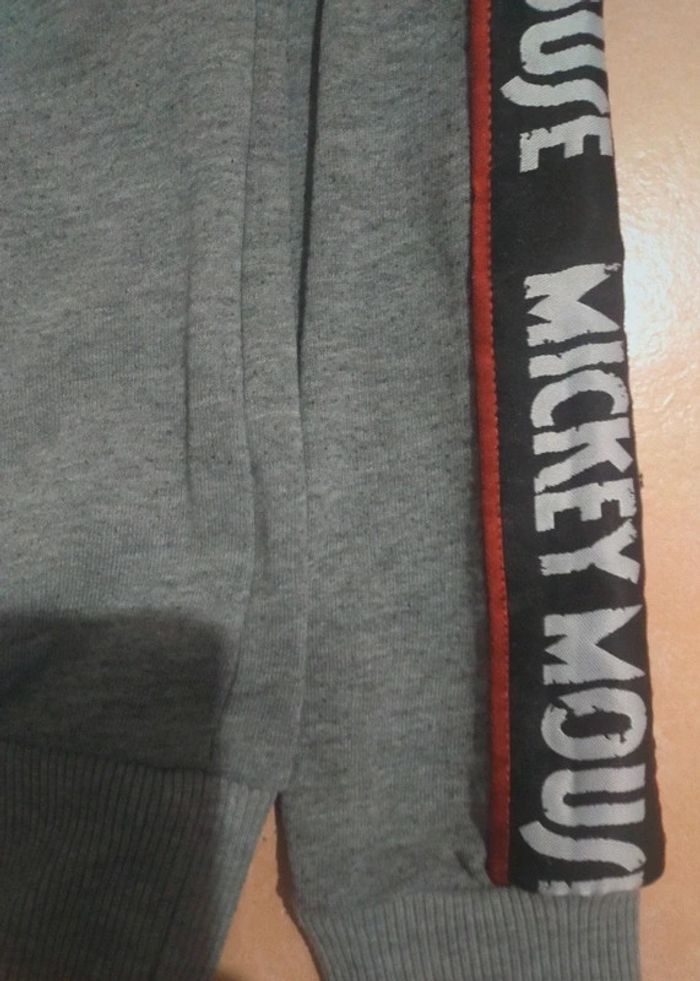 Pull sweat mickey mousse taille xs 34 - photo numéro 3