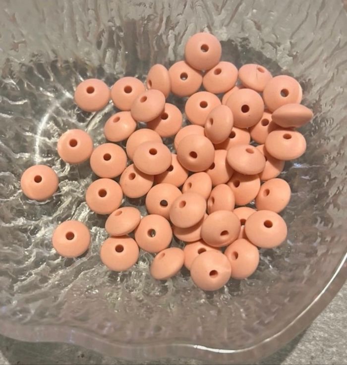 Perles plates rosé