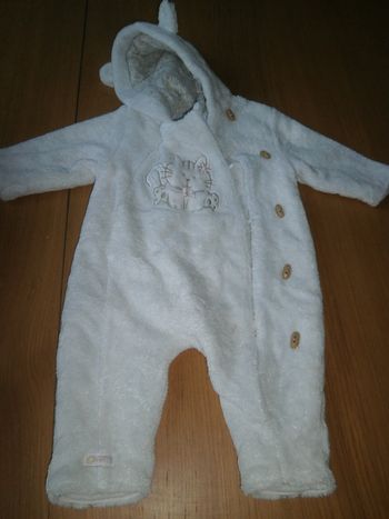 Combinaison très chaude C&A crême petit chat