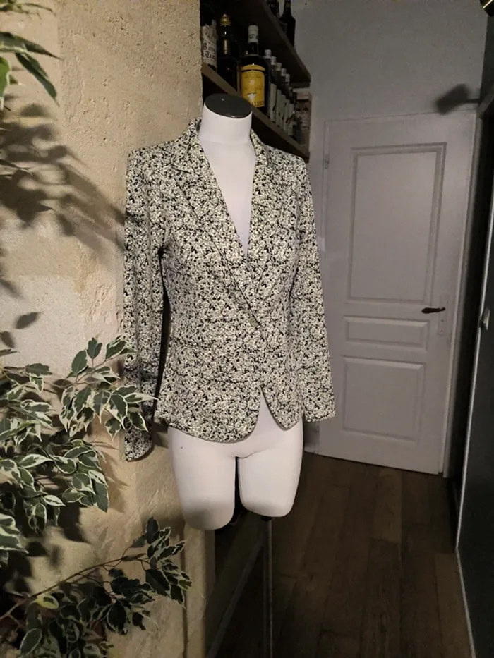 Veste légère fleurie ICHI taille S - photo numéro 4