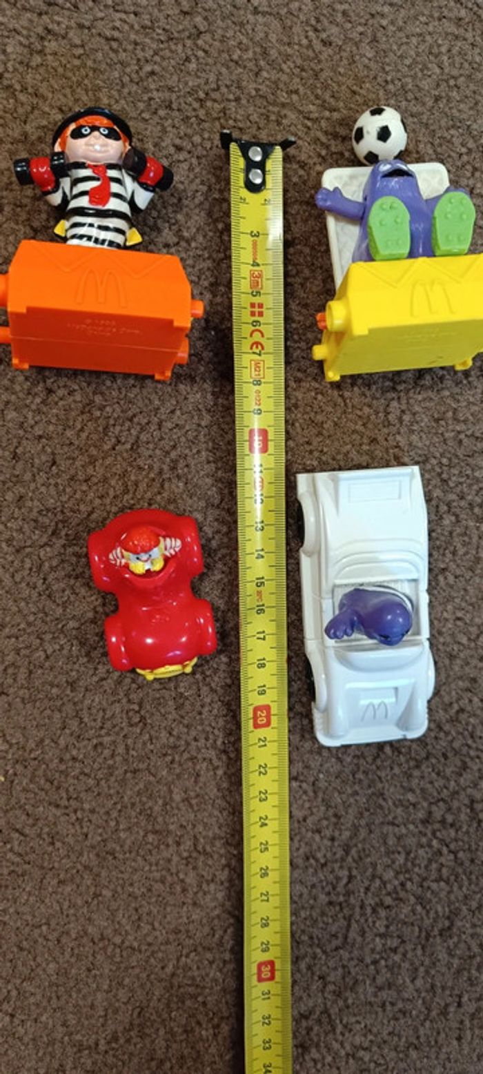 Lot figurines happy meal 1990