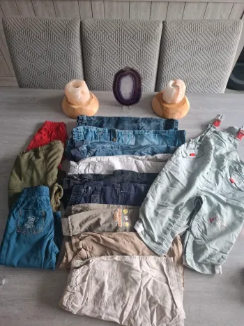 Lot de 12 pantalons et salopettes 24 mois