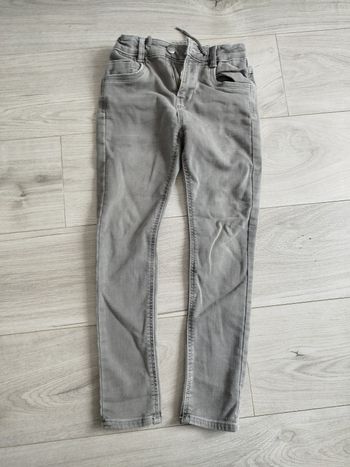 Jean's