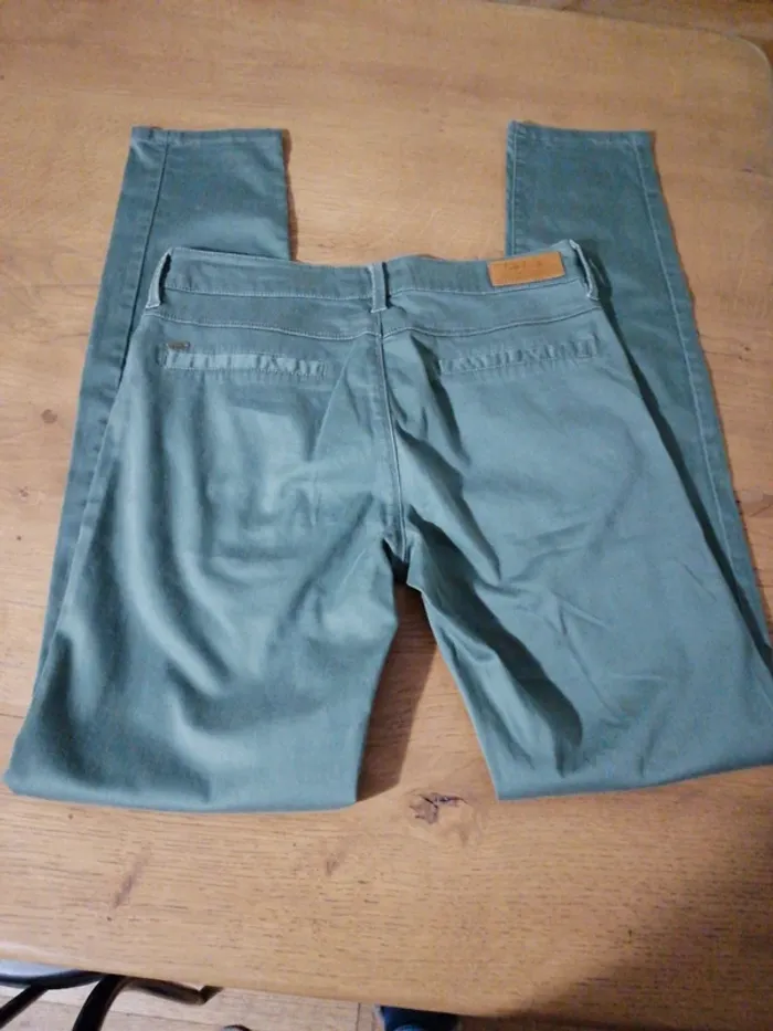 Pantalon vert kaki Marque salsa Taille 34 - photo numéro 7