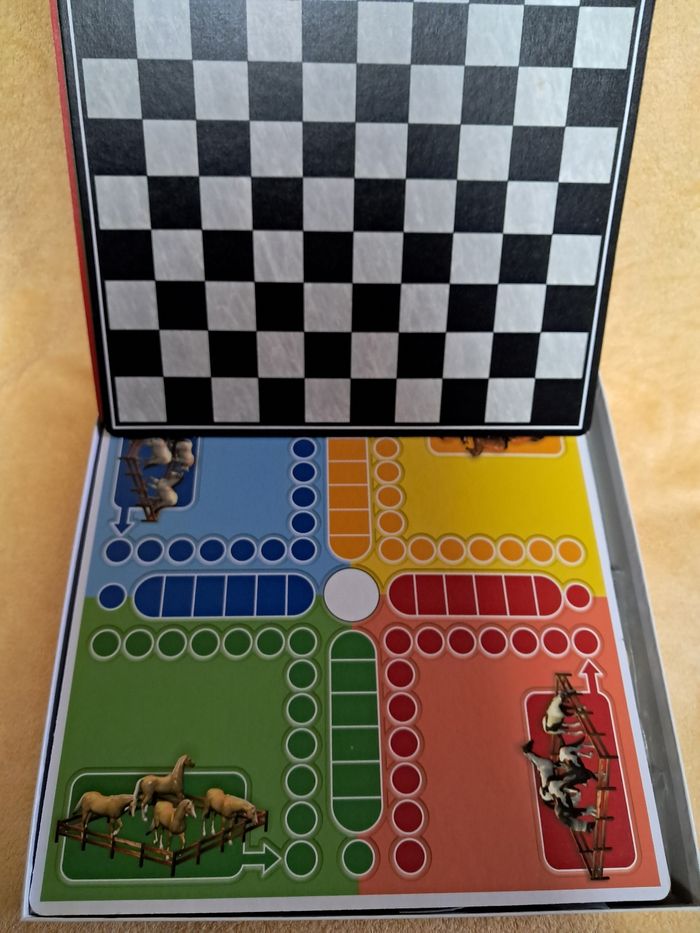 Jeux de société - photo numéro 3