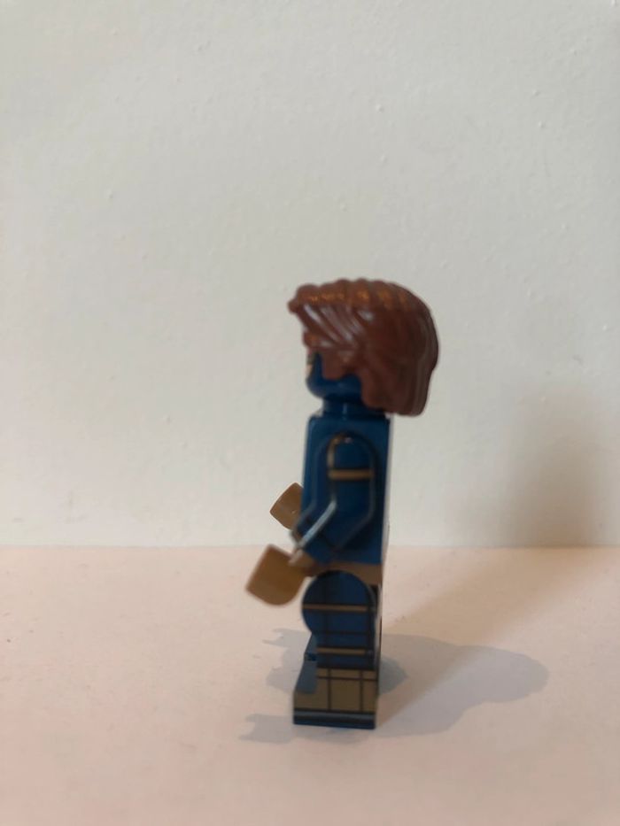 Figurine type lego Cyclope Xmen/Avengers. Marvel - photo numéro 2