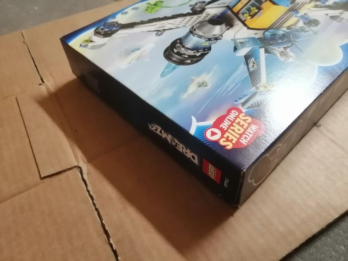 Lego DREAMZzz 71460 Le bus de l’espace de M. Oz

 [NEUF] - photo numéro 4