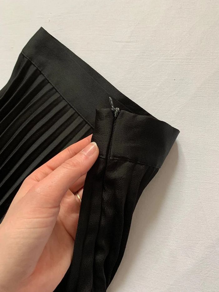 jupe Zara noir taille Xs - photo numéro 3