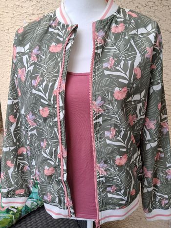 Bomber motif tropical 14 ans