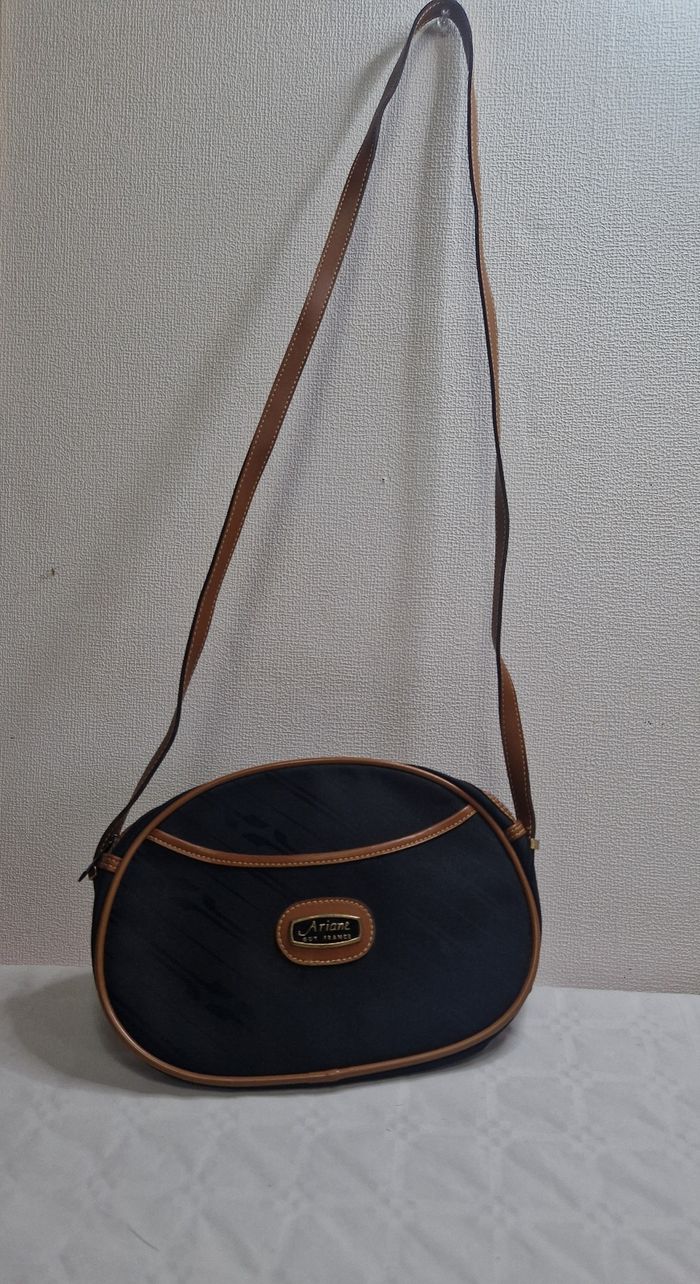Petit sac à main / pochette , vintage , femme , Ariane , made in France - photo numéro 3