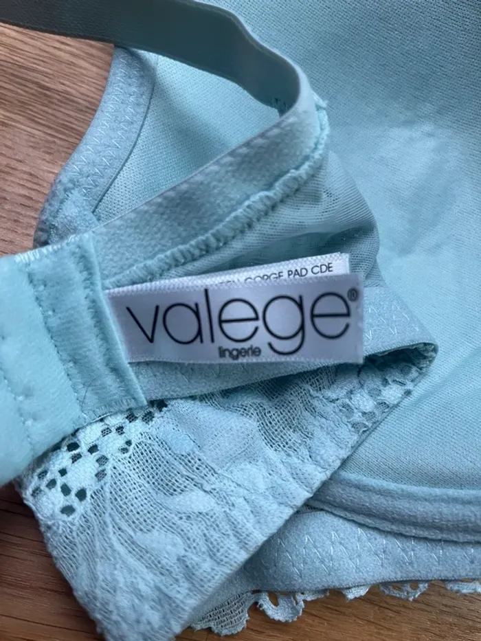 Soutiens-gorge bleu ciel Valege 90D - photo numéro 3