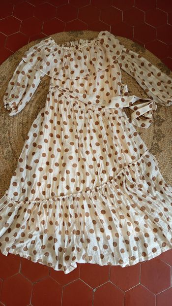 Robe longue à pois