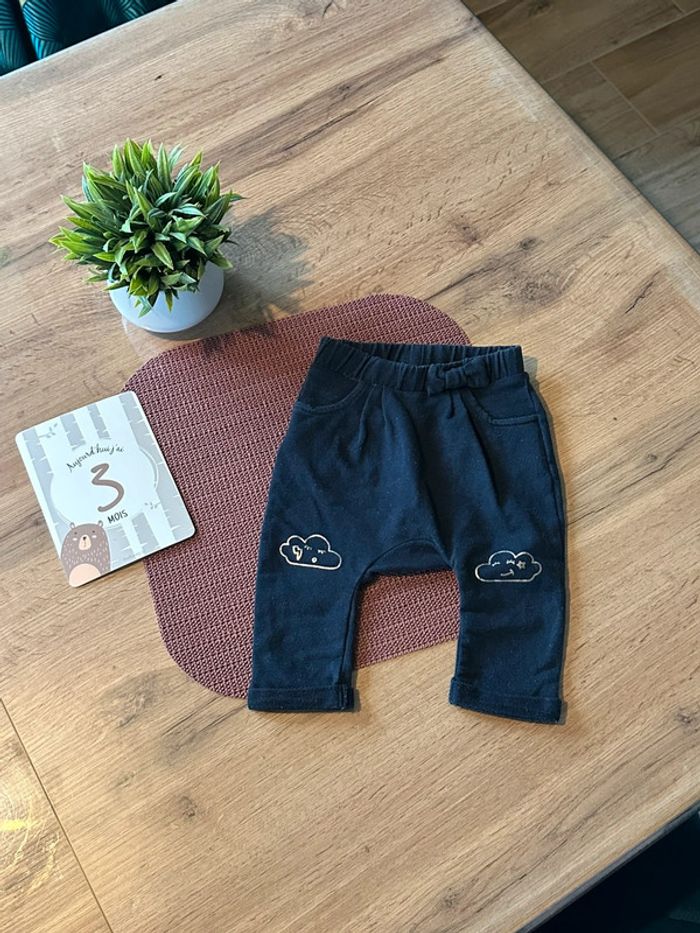 Pantalon nuage bleu bébé 62cm /3m