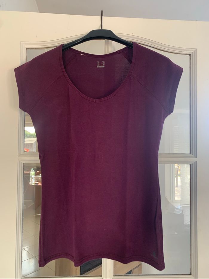 TEE shirt