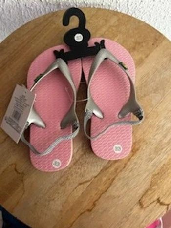 Tong avec bride arrière T28/29