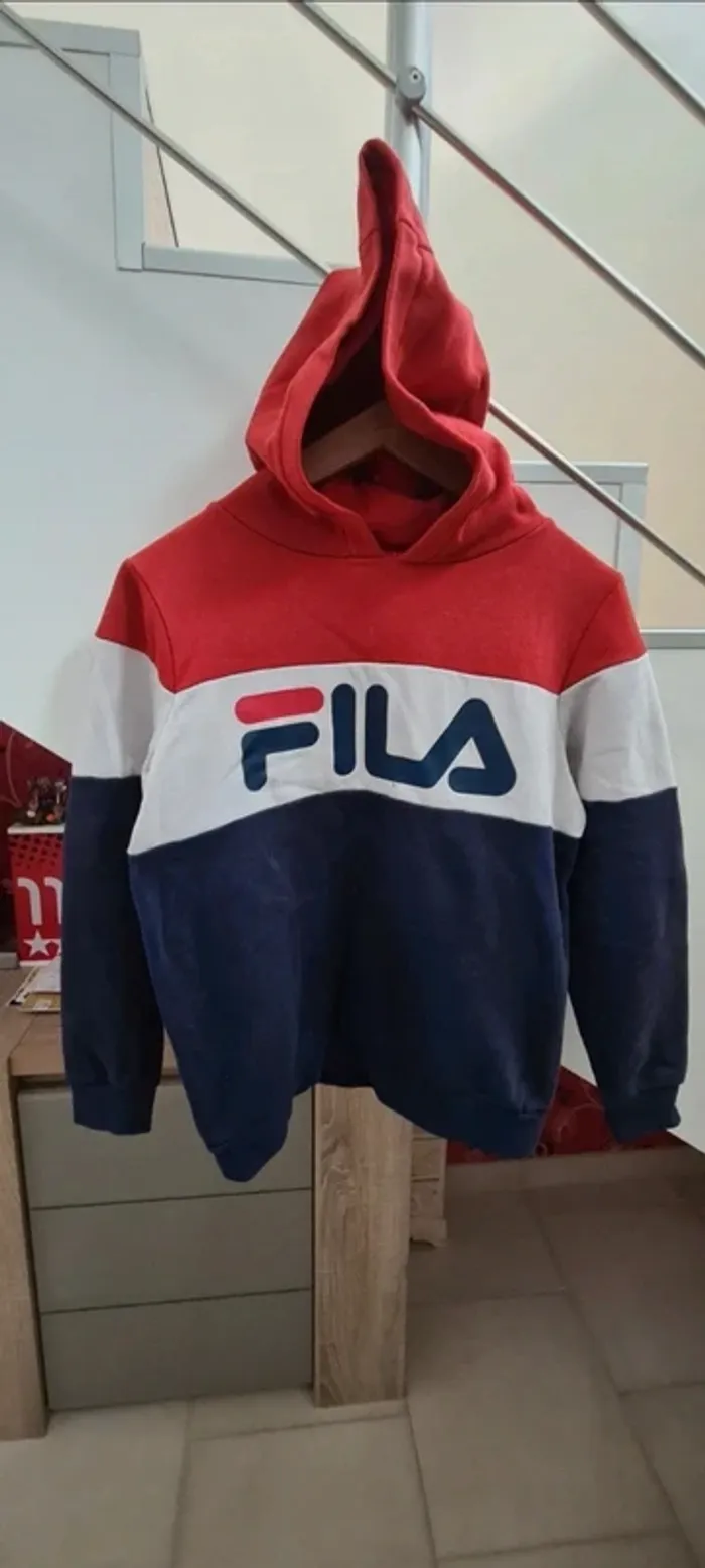 Sweat à capuche Fila taille 13-15 ans - photo numéro 2