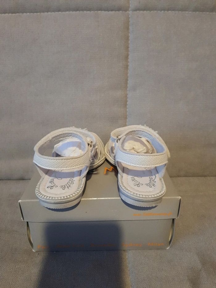 Sandales nu-pieds en cuir Little Mary pointure 25 neuf avec étiquettes - photo numéro 5