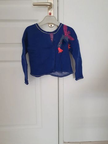 Gilet épais a boutons bleu marine 4 ans catimini