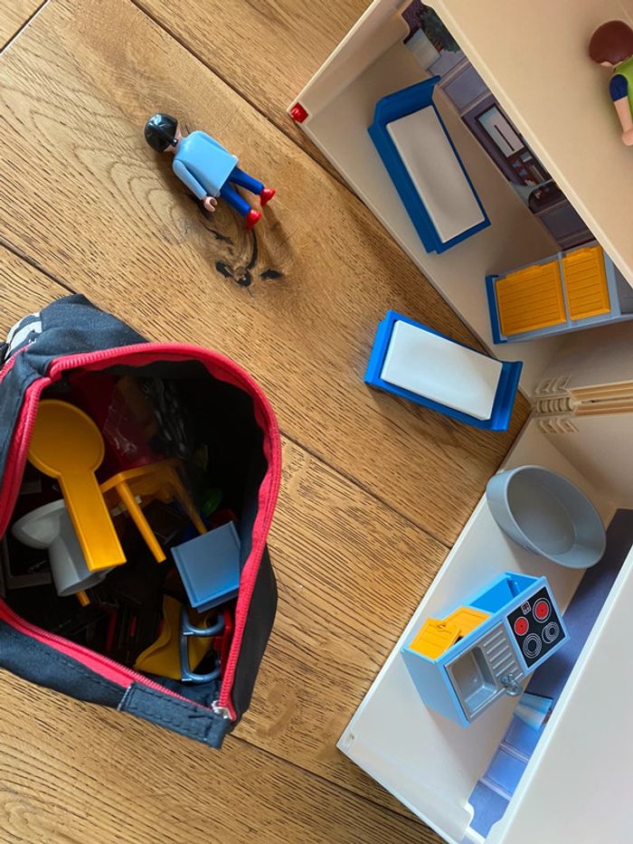 Maison playmobil complète - photo numéro 3