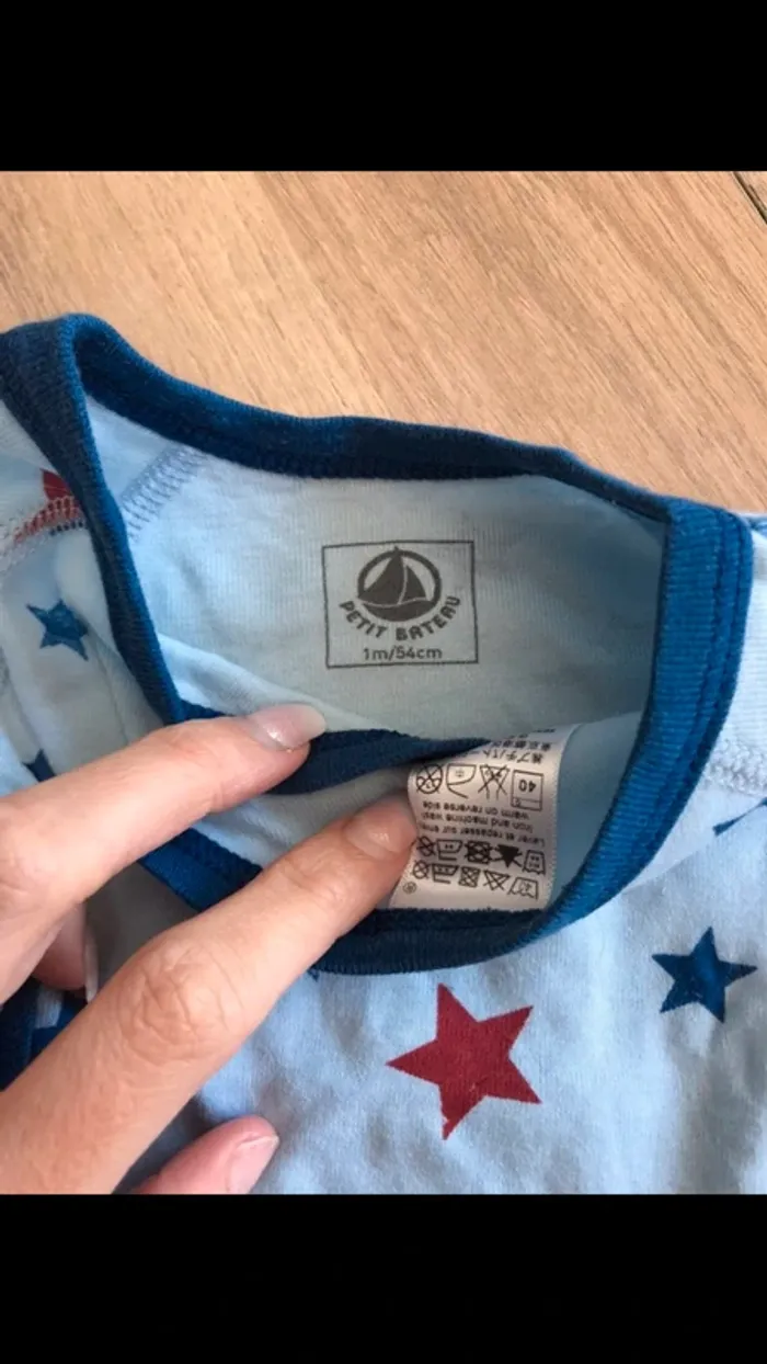 Pyjama et bodie petit bateau taille 1 mois - photo numéro 5