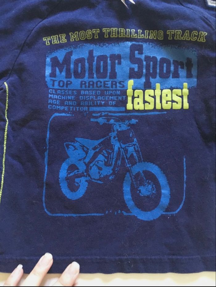 T-shirt manches longues TRÈS BON ÉTAT garçon taille 3 ans couleurs bleu et vert - photo numéro 2