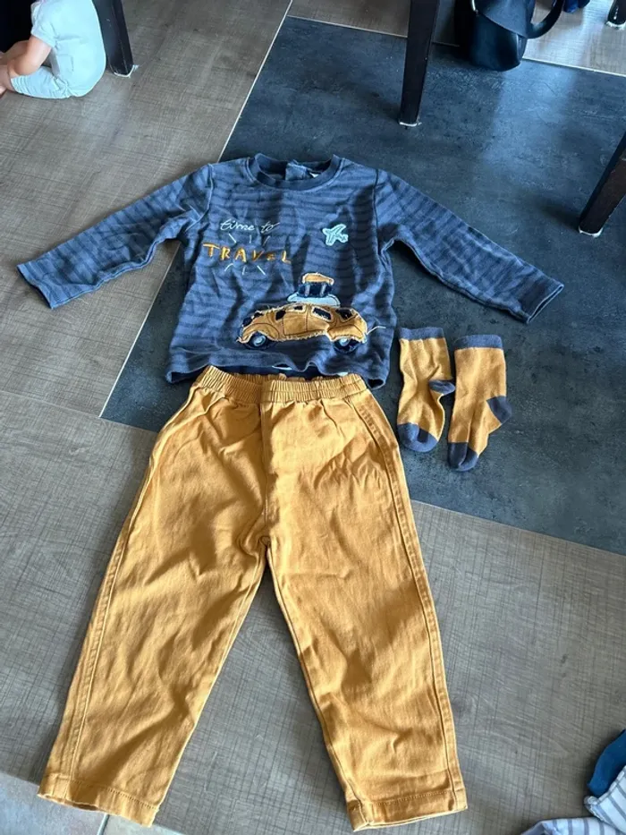 Ensemble bebe