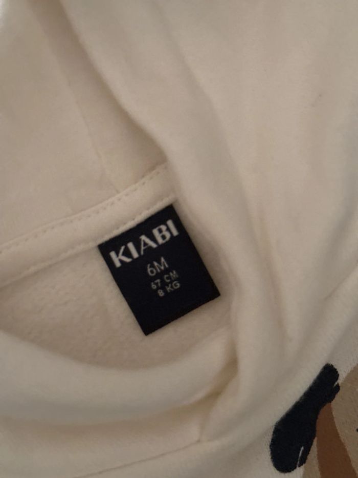 Neuf jamais porté sweat capuche 6 mois - photo numéro 3