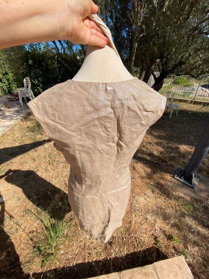 Belle robe  IKKS  lin et soie beige doré 42 - photo numéro 2