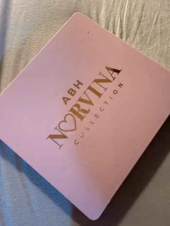 Palette yeux ABH Norvina volume 4