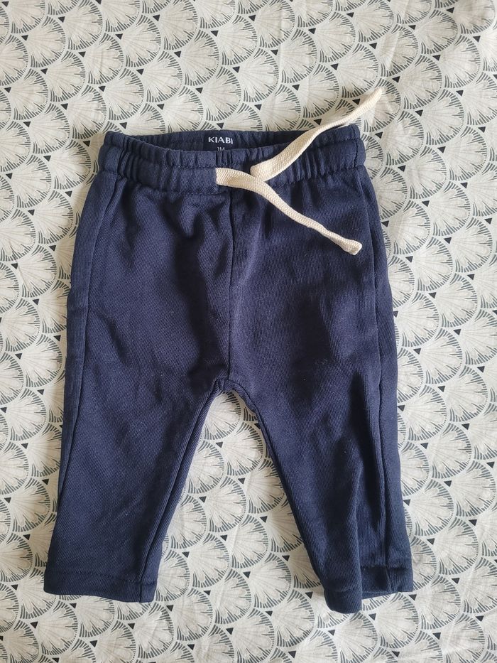 Lot pantalons 1 mois - photo numéro 2