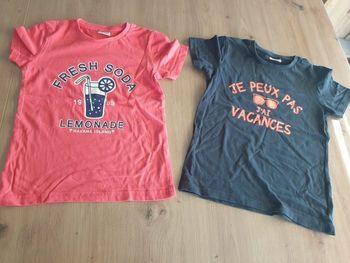 2 tshirts 6 ans