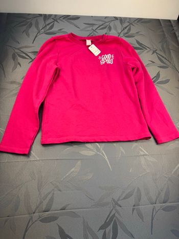 Lot 4 vêtements fille 10 ans