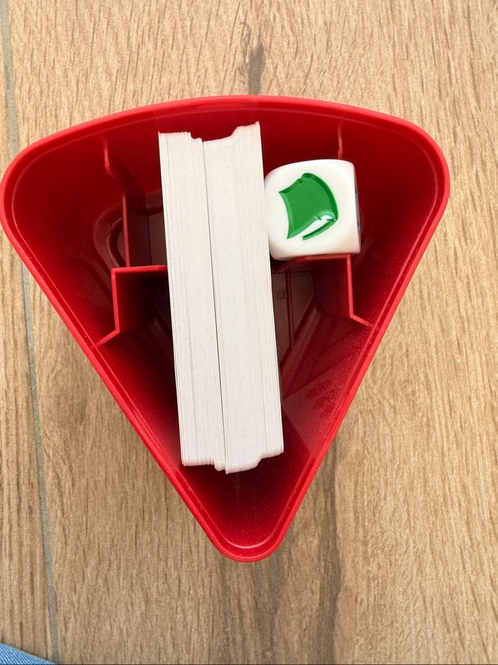 Trivial poursuit Divertissement Compact / De voyage - photo numéro 2
