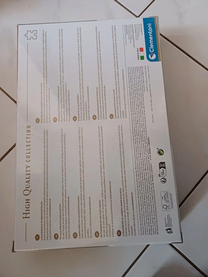 Superbe puzzle neuf 100 ans disney - photo numéro 7