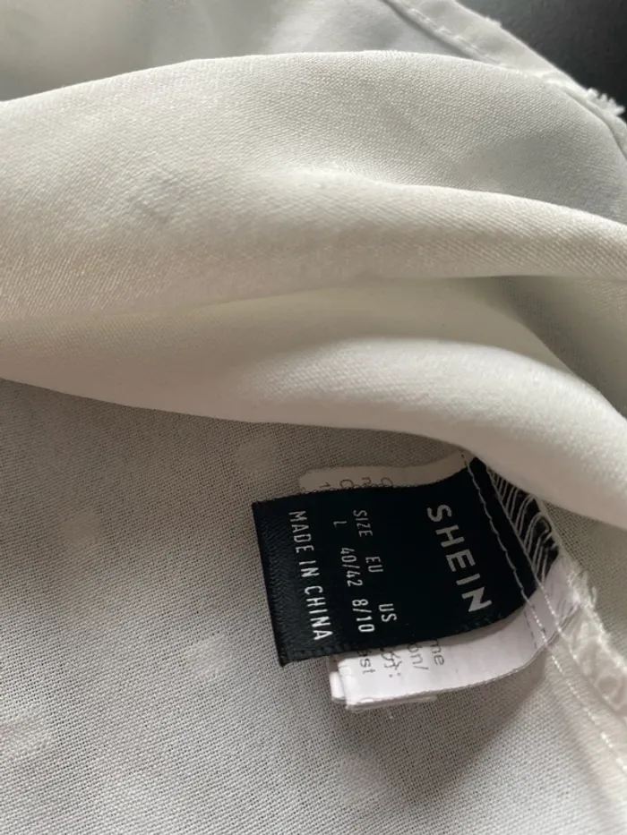 Blouse dentelle Shein en très bon état - photo numéro 5