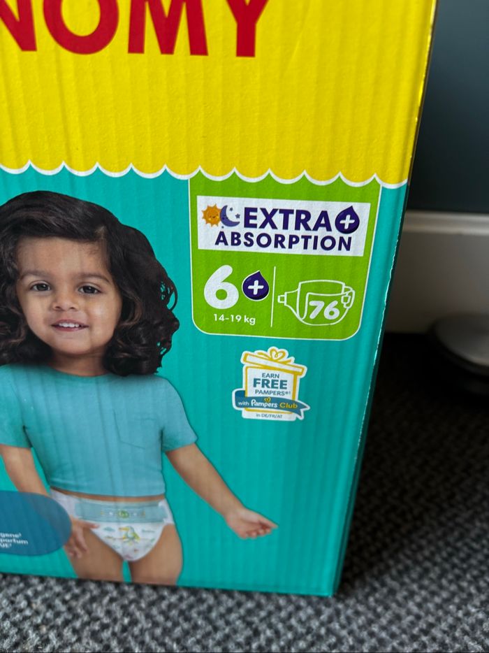 Un pack de couches Pampers Babydry Taille 6+ 14/19 kg 76 couches - photo numéro 2