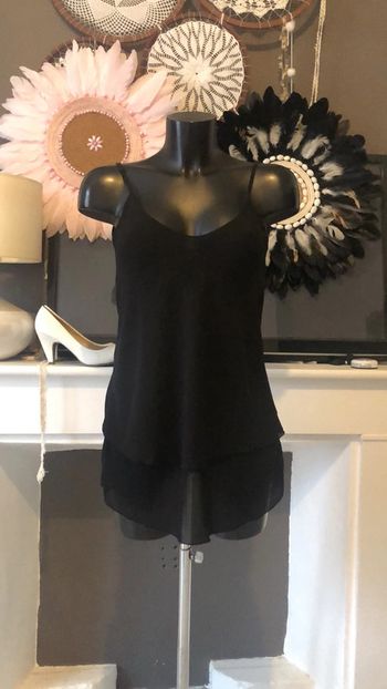 Débardeur fine bretelle noire Cloothes